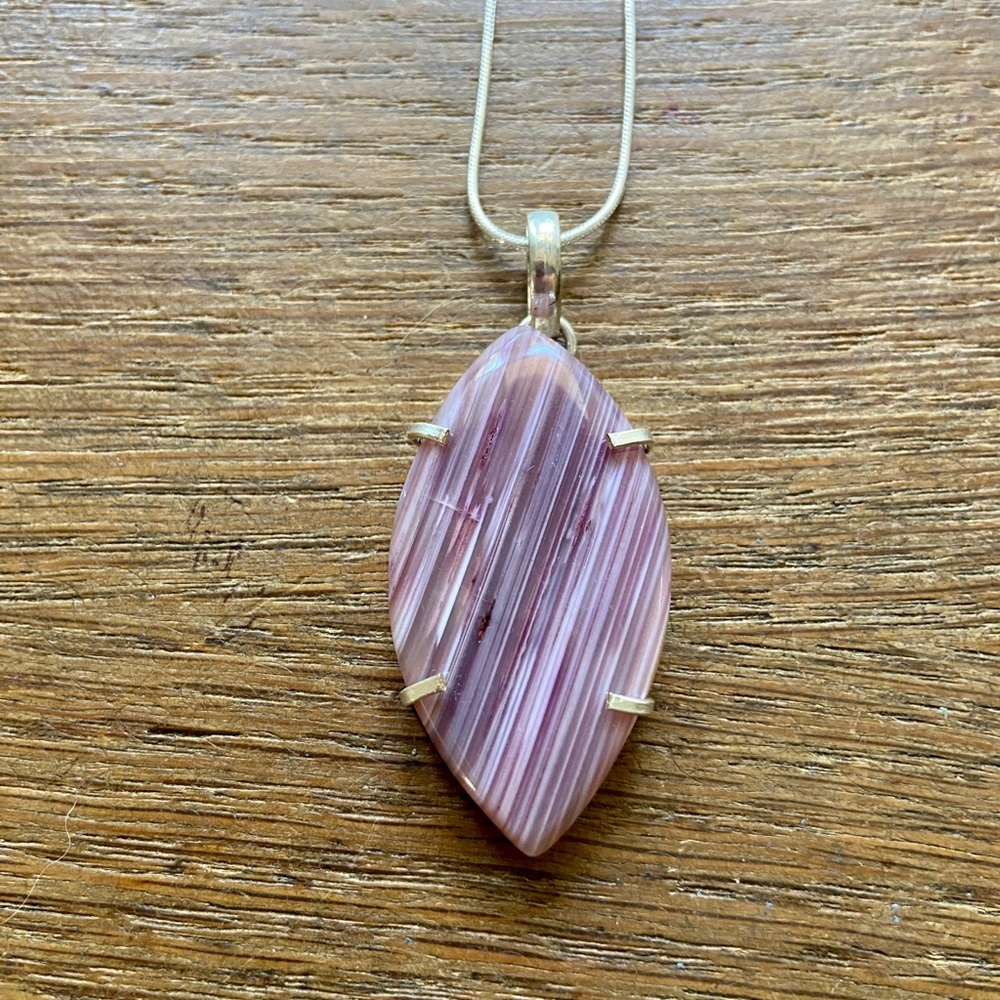 Botswana agate gemstone necklace NWOT